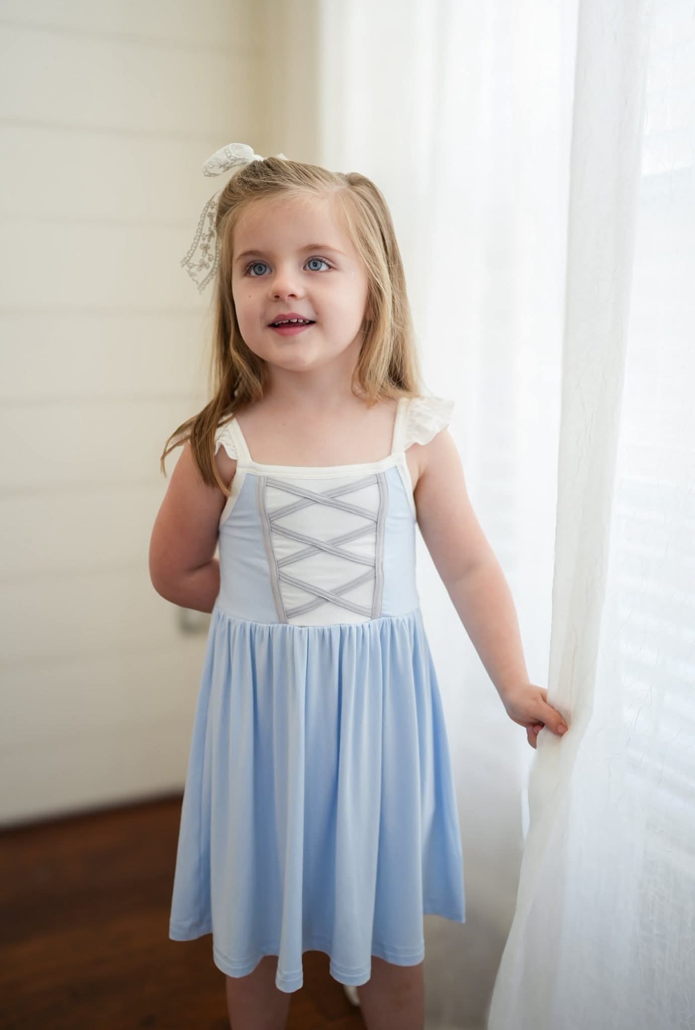 (2026 Princess Twirls) Glass Slipper Twirl