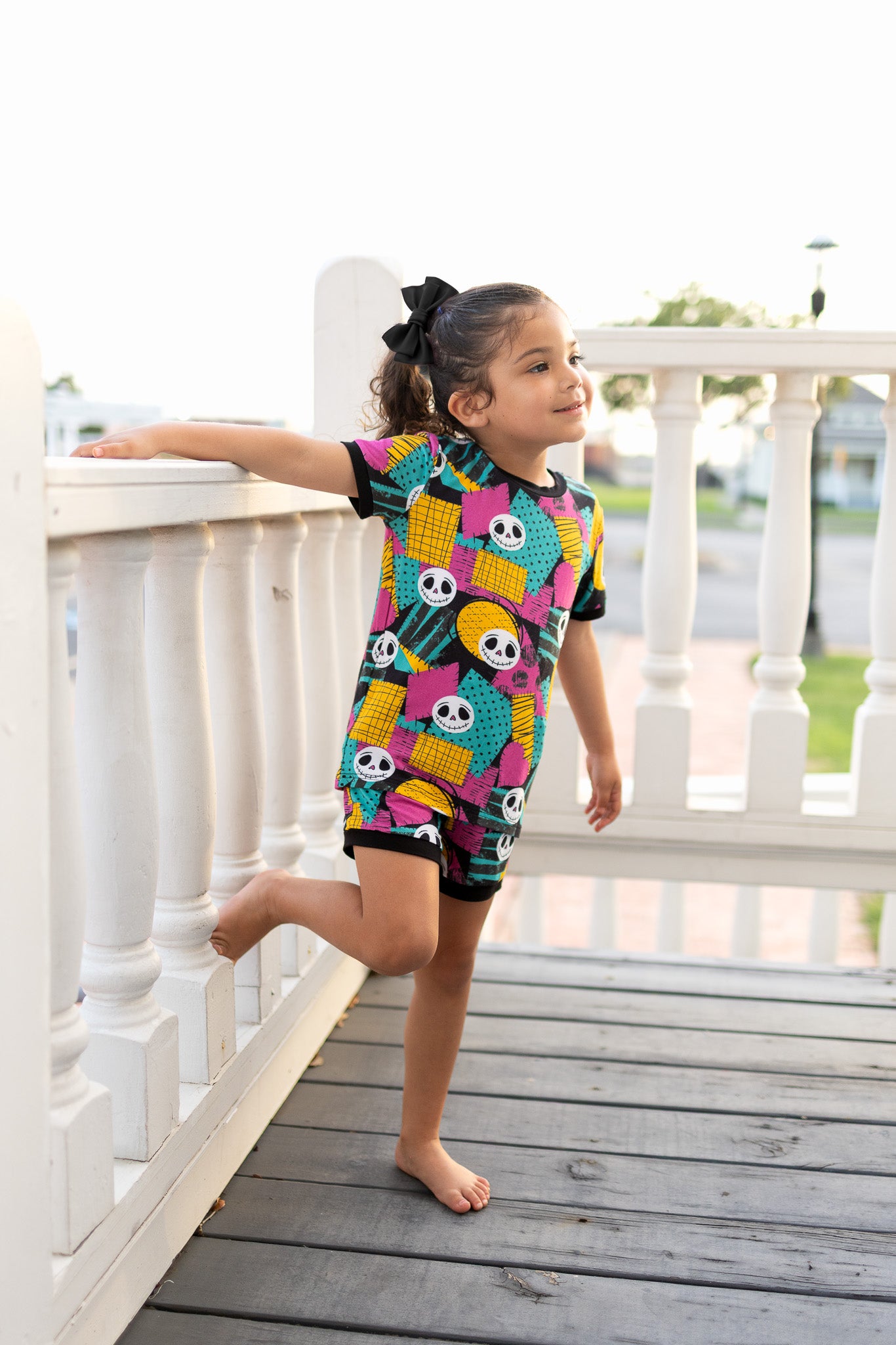 (2026 Halloween Lounge) Skeleton Friends Short Sleeve Set