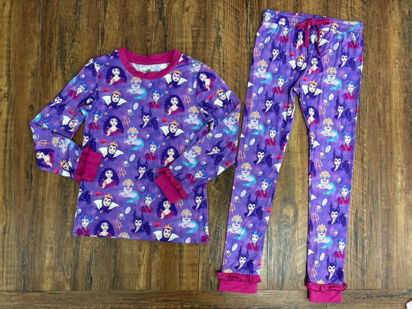 Extras (2026 Villains) Long Sleeve Comfort Set