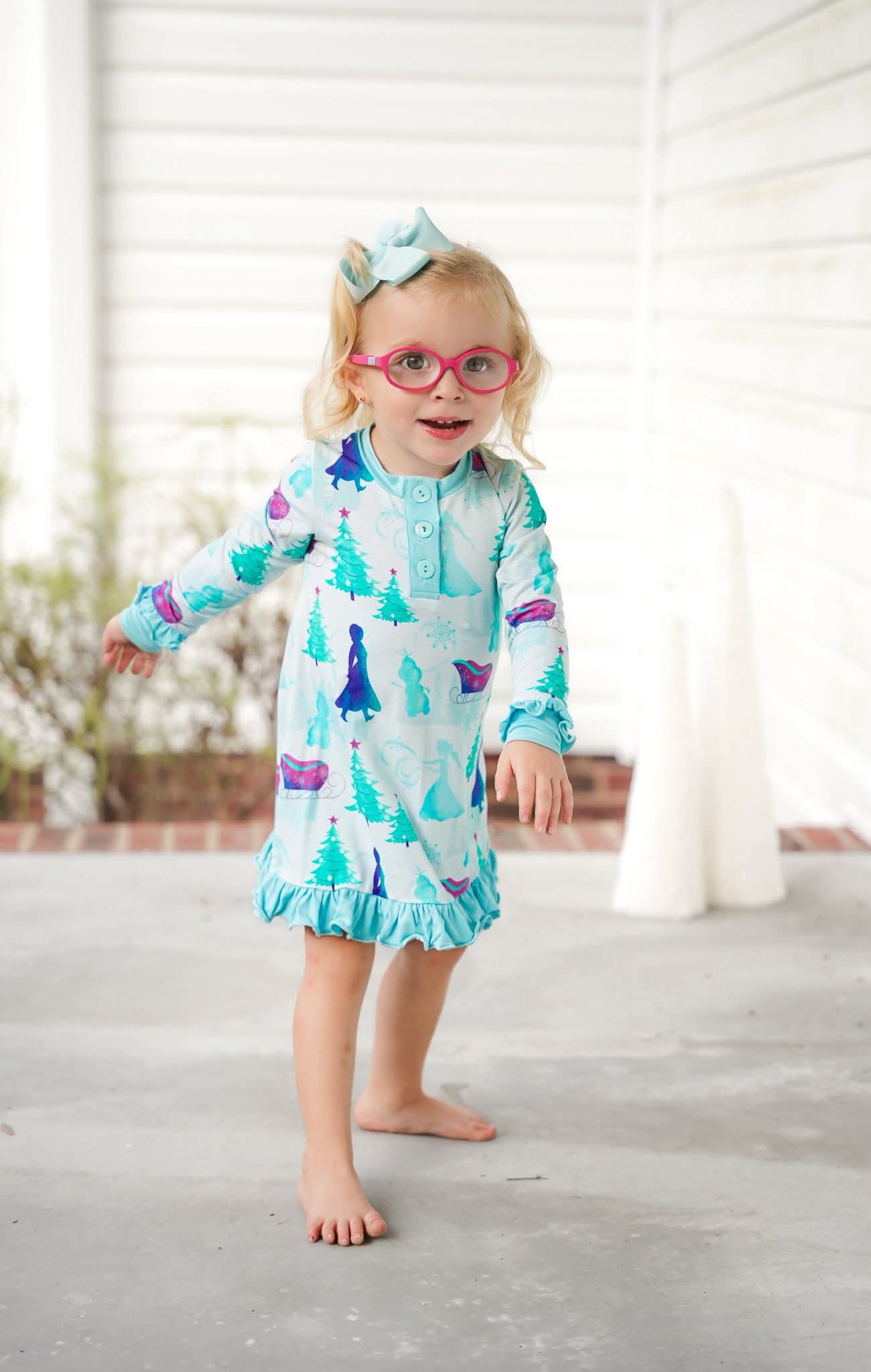 Extras (2025 Winter Ice Sisters) Long Sleeve Gown